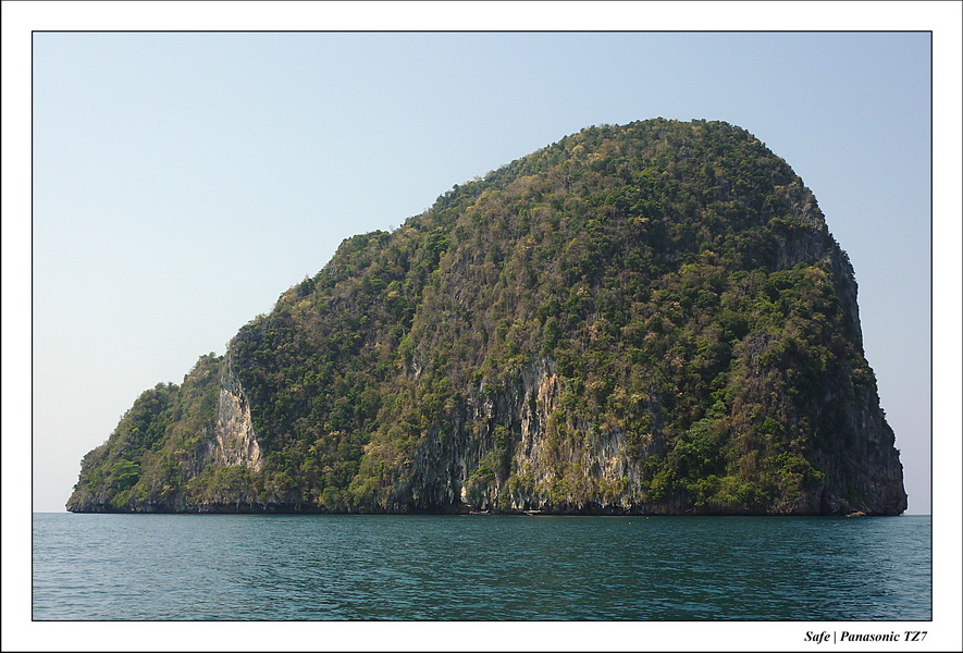 2011 - 03 - Koh Ngai 096
